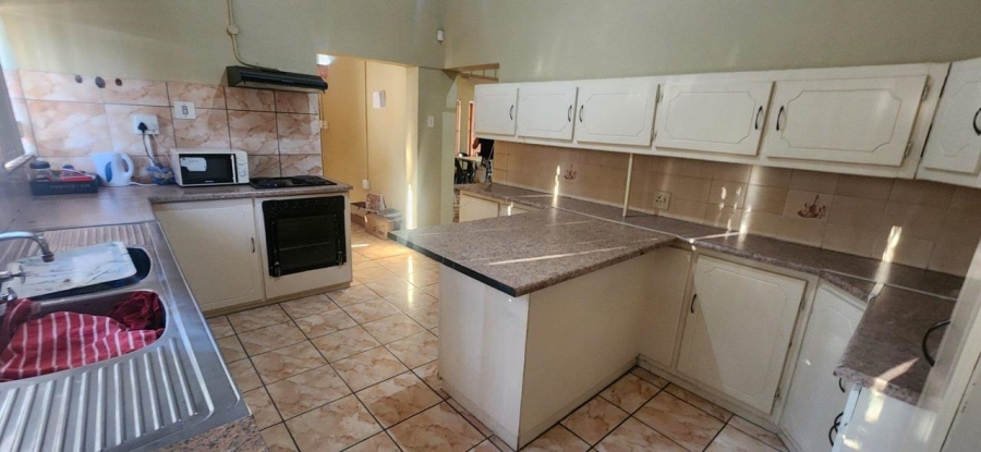 4 Bedroom Property for Sale in Bellvue Northern Cape